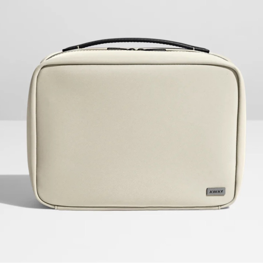 Away Hanging Toiletry Bag NWT